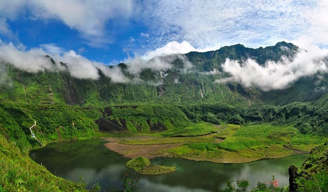 Tasikmalaya > 5 Objek Wisata Terindah & Terpopuler 2024